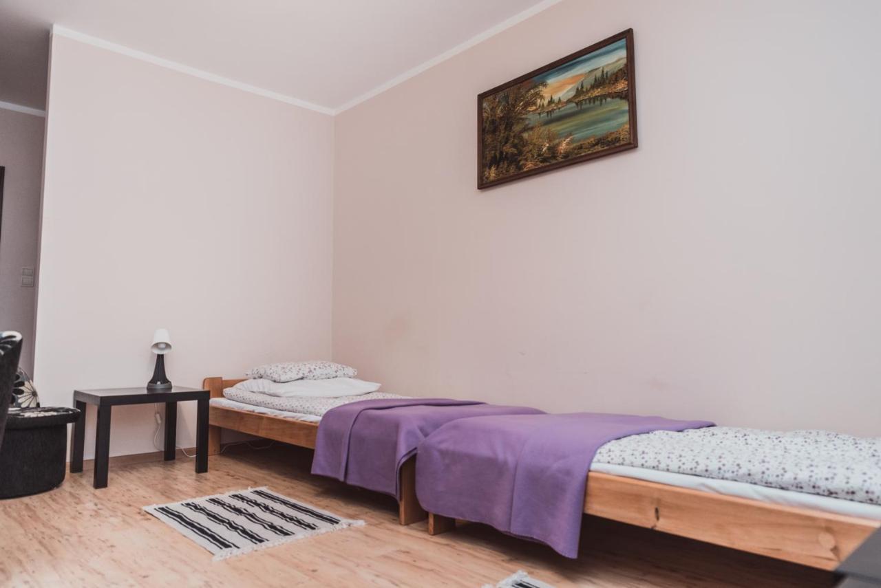 Agroturystyka Pod Modrzewiami Nowy Tomysl Luaran gambar